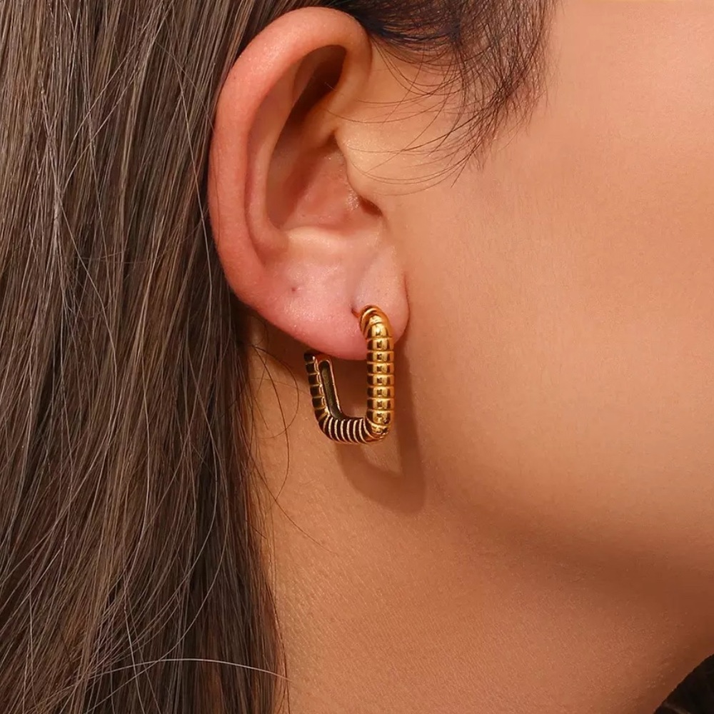 New Geometric 18K Gold Minimalist Hoop Earrings
